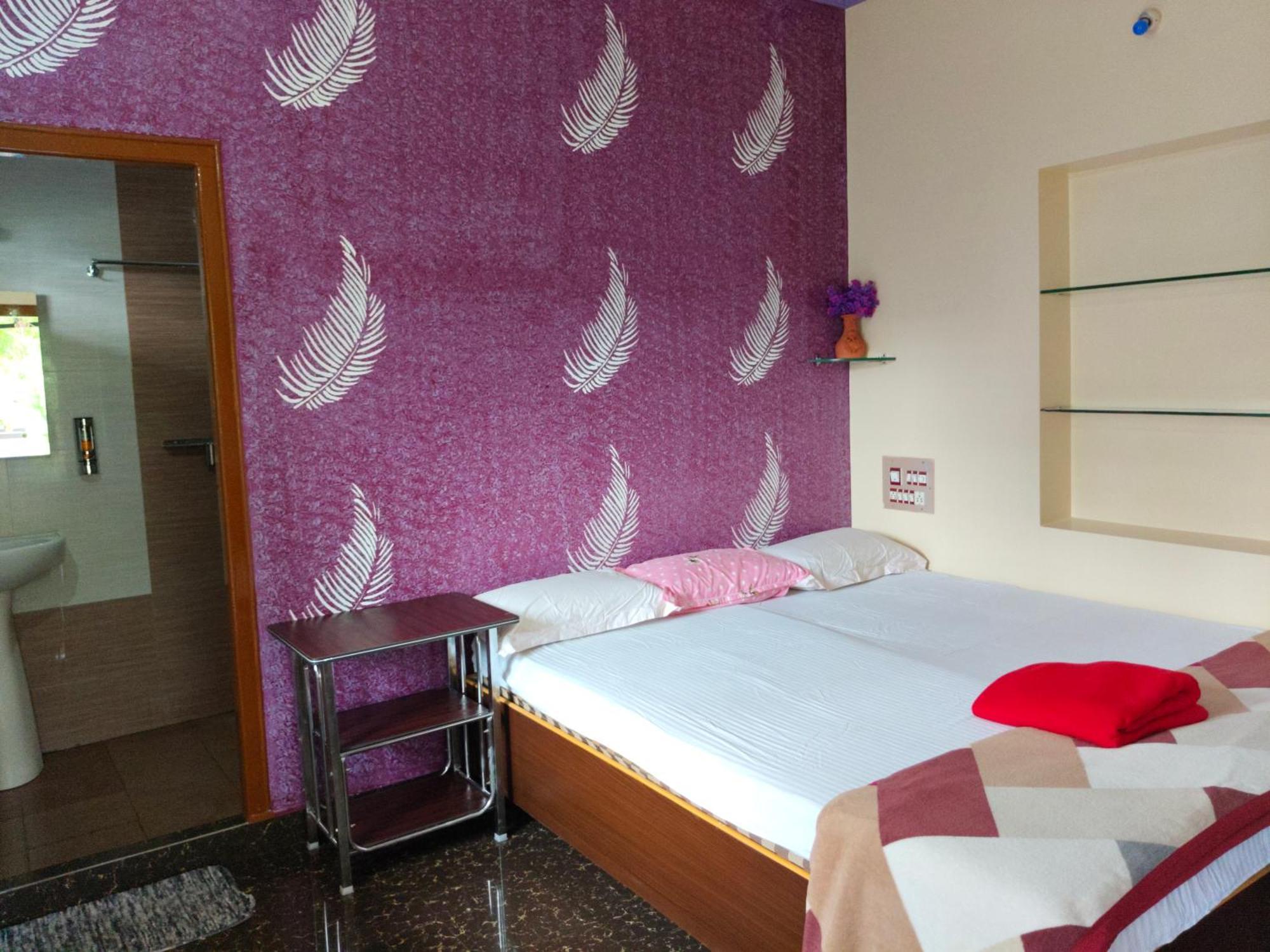 Vinayaka Homestay Hampi Ngoại thất bức ảnh
