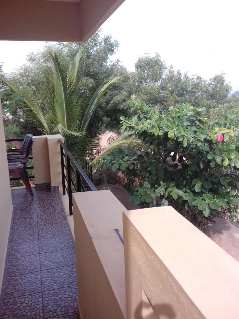 Vinayaka Homestay Hampi Ngoại thất bức ảnh