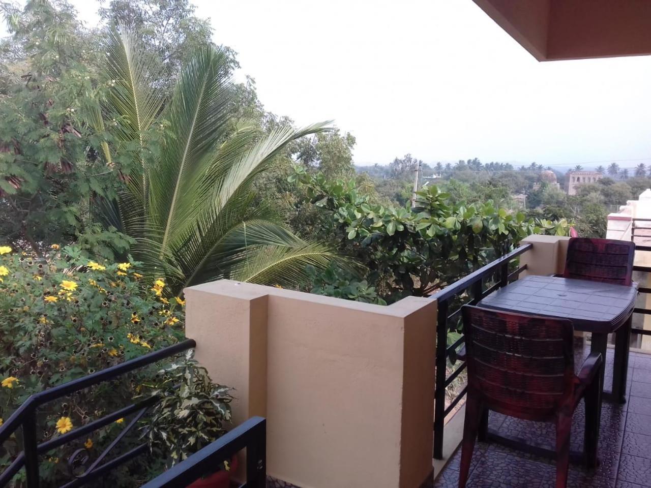 Vinayaka Homestay Hampi Ngoại thất bức ảnh
